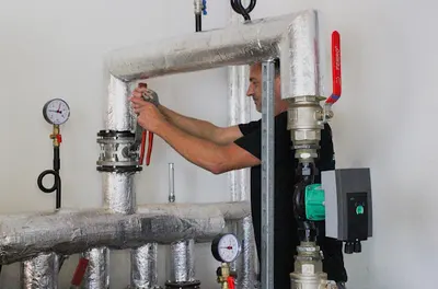 Hydraulik | Instalacje grzewcze | Usługi hydrauliczne Radom